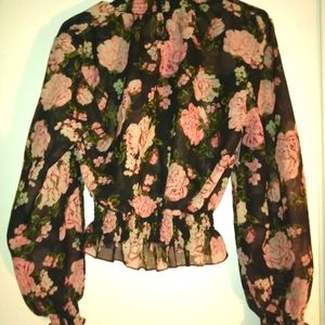 Gently Used Black and Pink floral blouse